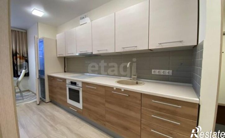 2-комн квартира Каштановая улица, 12,  д. 12