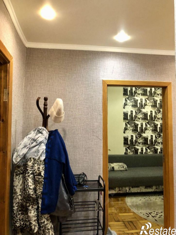 2-комн квартира улица Железнякова, 17Б,  д. 17Б