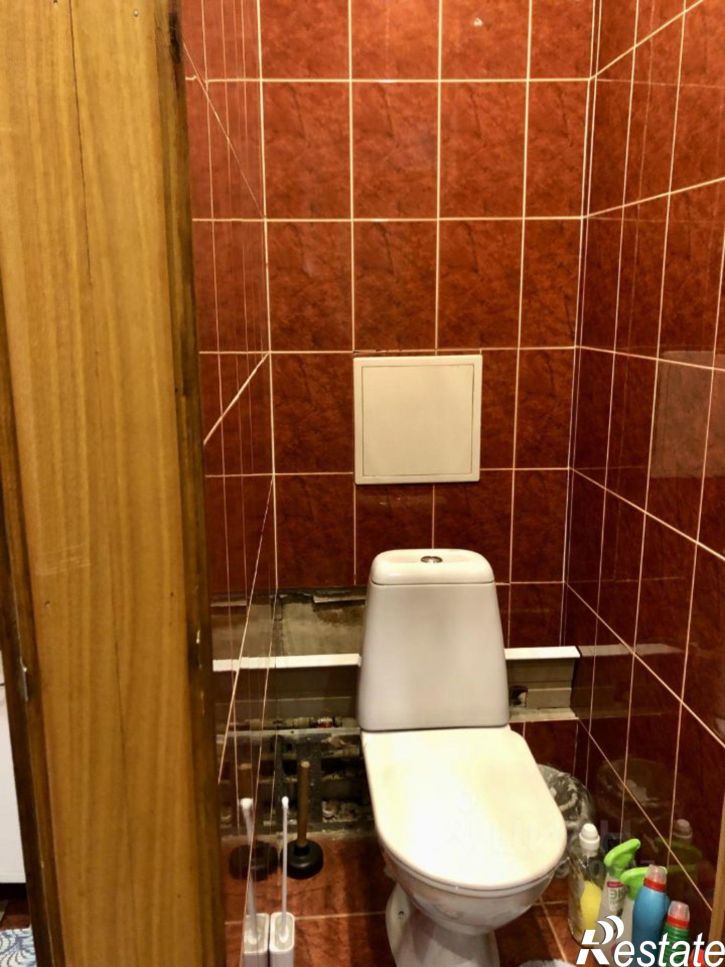 2-комн квартира улица Железнякова, 17Б,  д. 17Б
