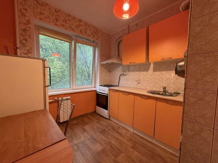 2-комн квартира Буденного улица, 2