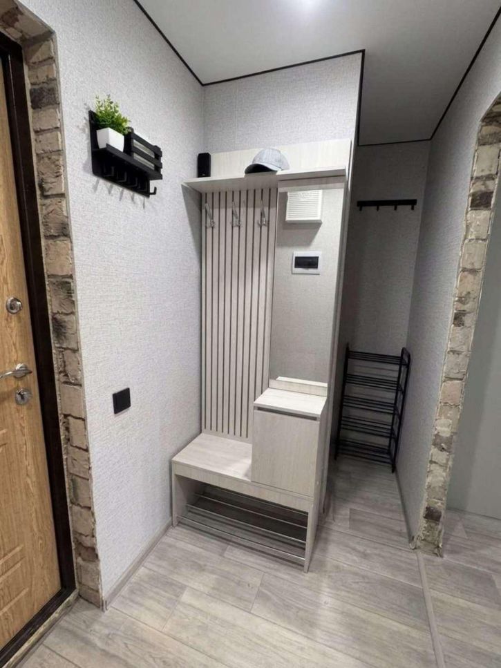 1-комн квартира Попова улица, 68А