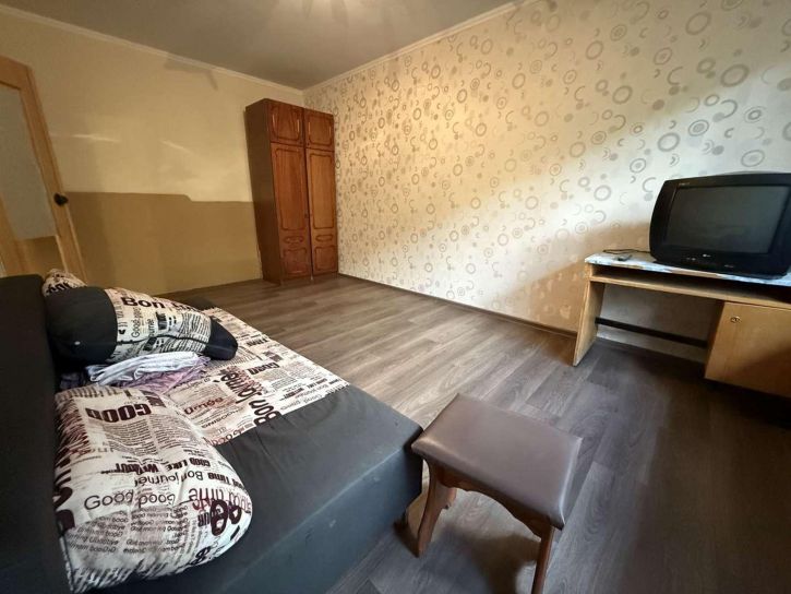 2-комн квартира Буденного улица, 2