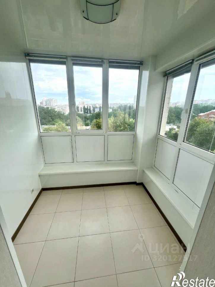 3-комн квартира бульвар Юности, 23,  д. 23