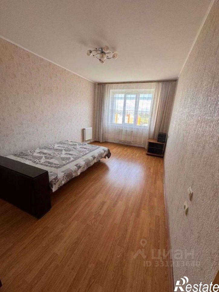 3-комн квартира бульвар Юности, 45,  д. 45