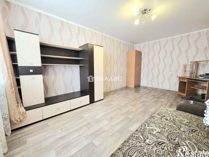2-комн квартира ул Победы, 165,  д. 165