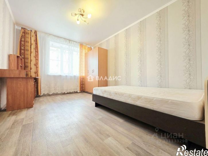 2-комн квартира ул Победы, 165,  д. 165