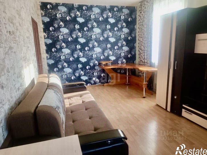 4-комн квартира Большетроицкая улица, 30,  д. 30