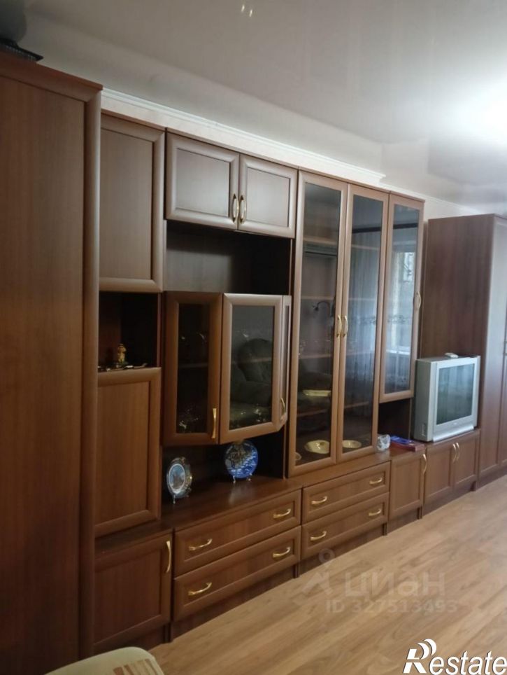 2-комн квартира ул 5 Августа, 35,  д. 35