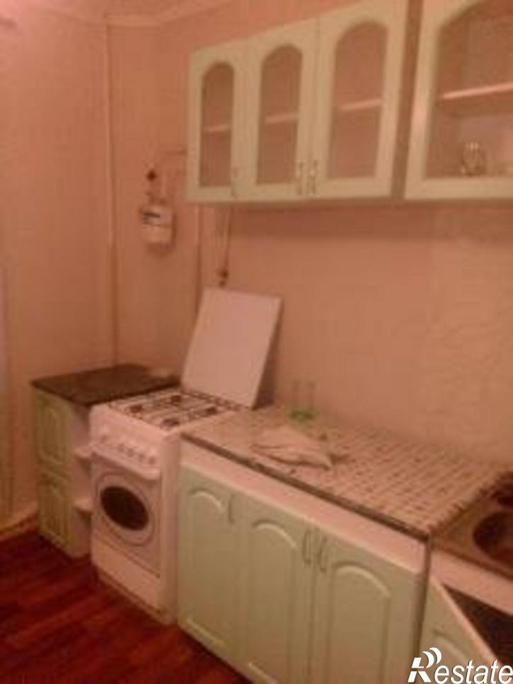 3-комн квартира улица Есенина, 24,  д. 24