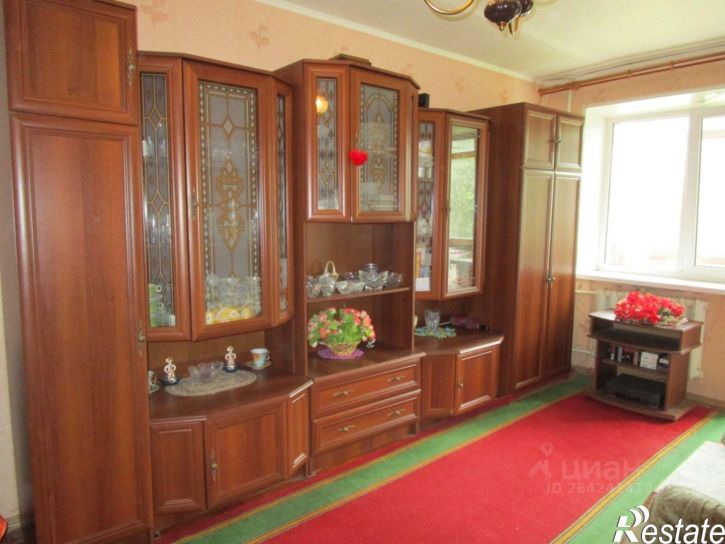 2-комн квартира пр-кт Б.Хмельницкого, 140,  д. 140