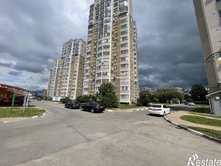 2-комн квартира улица Макаренко, 28,  д. 28