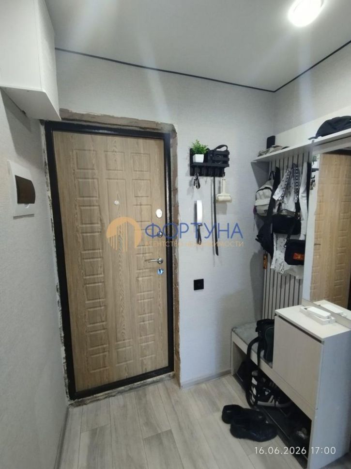 1-комн квартира Попова ул, 68А