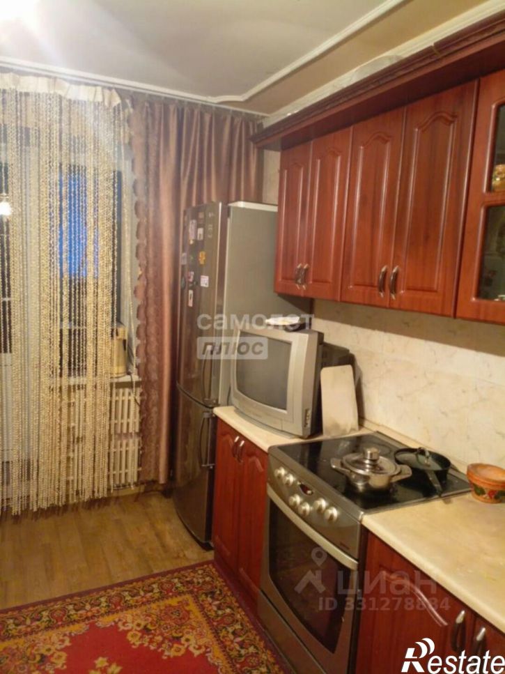 2-комн квартира улица 5 Августа, 33,  д. 33