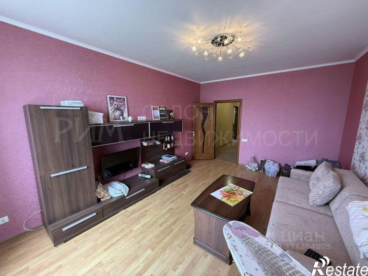 3-комн квартира улица Будённого, 17В,  д. 17В