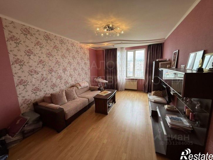 3-комн квартира улица Будённого, 17В,  д. 17В
