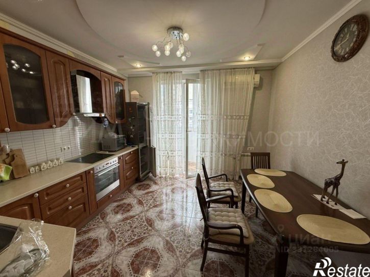 3-комн квартира улица Будённого, 17В,  д. 17В