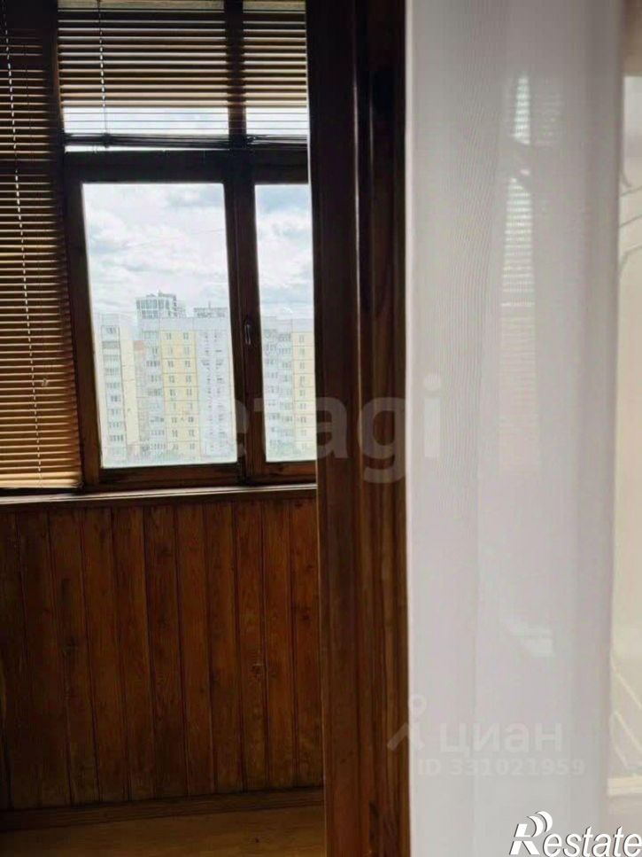 4-комн квартира улица Будённого, 15,  д. 15