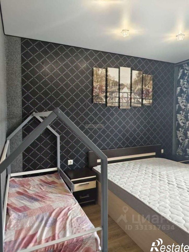 2-комн квартира улица Есенина, 16,  д. 16