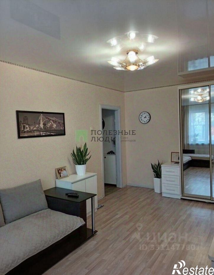 4-комн квартира ул Николая Чумичова, 11,  д. 11