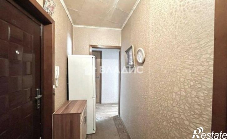 2-комн квартира улица 60 лет Октября, 1,  д. 1