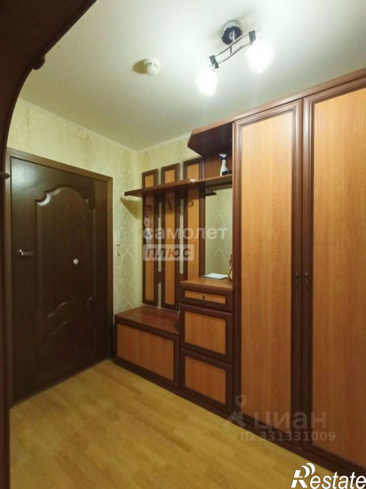 3-комн квартира улица Есенина, 54,  д. 54