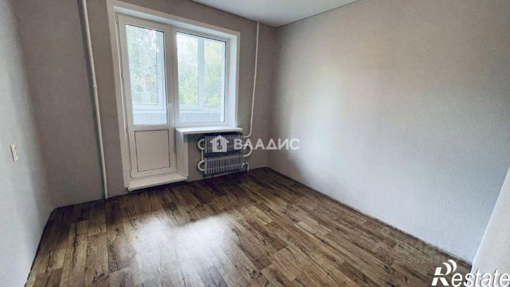 3-комн квартира улица Шаландина, 25,  д. 25