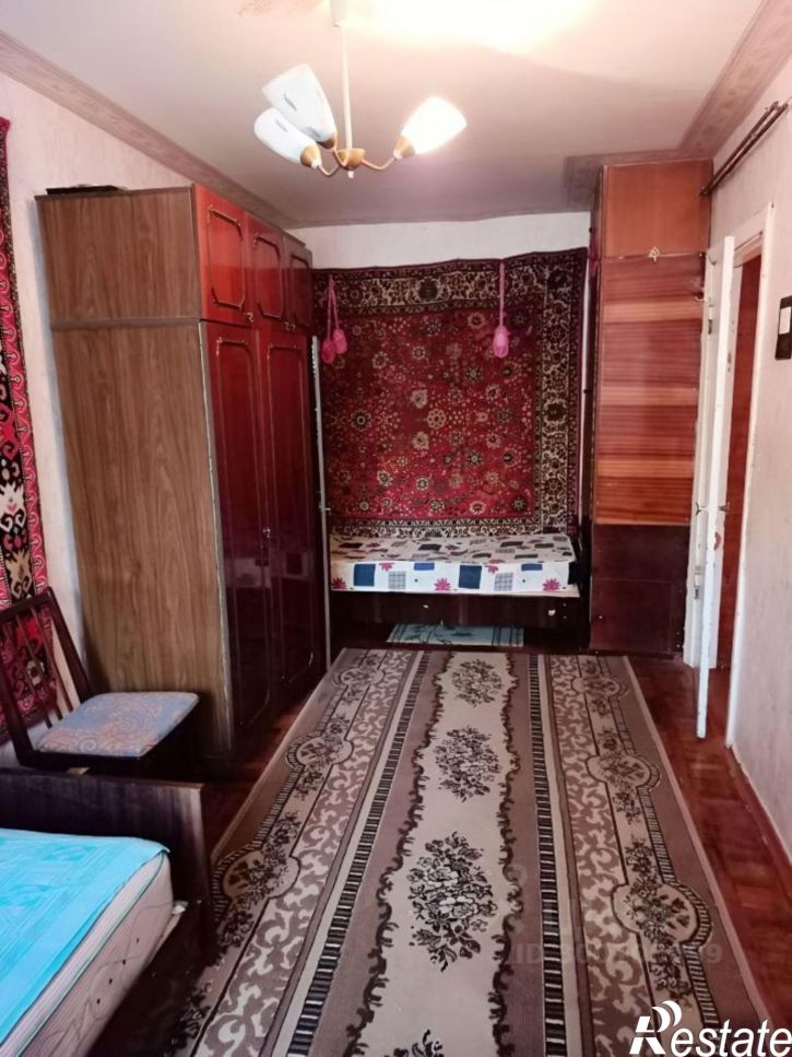 2-комн квартира пр-кт Б.Хмельницкого, 138,  д. 138