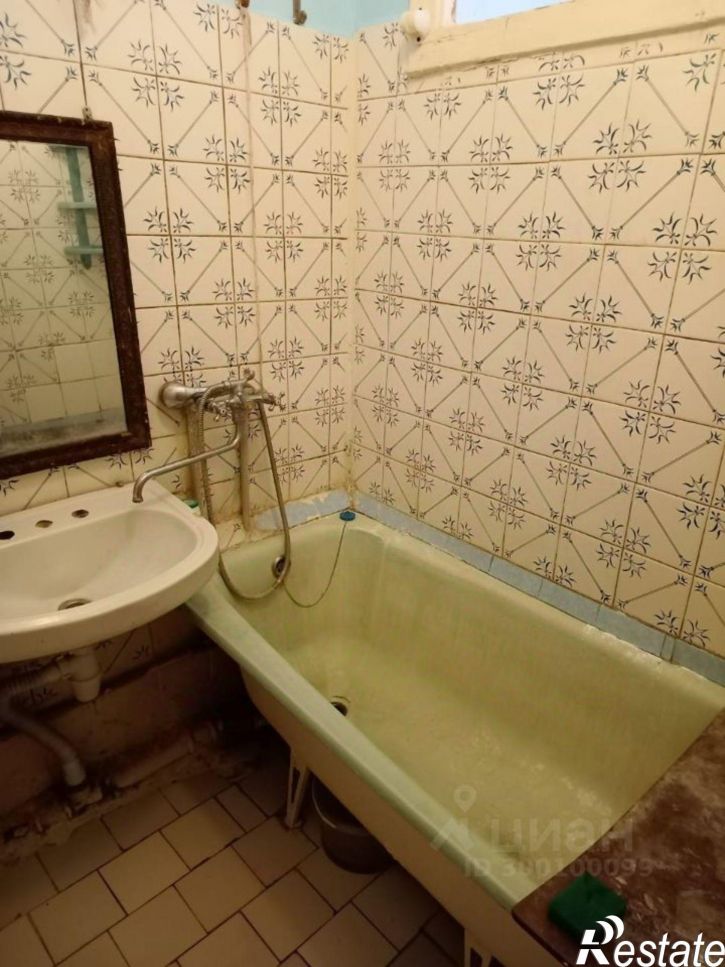 2-комн квартира пр-кт Б.Хмельницкого, 138,  д. 138