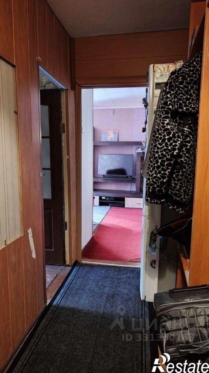 3-комн квартира улица Белгородского Полка, 32,  д. 32