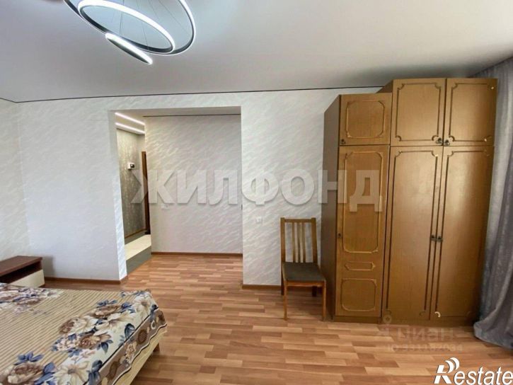 1-комн квартира пр-кт Б.Хмельницкого, 118,  д. 118