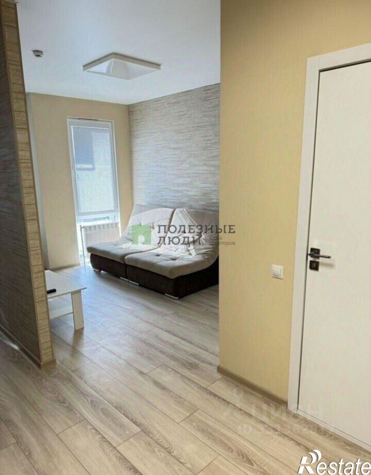 2-комн квартира Семейная улица, 27,  д. 27