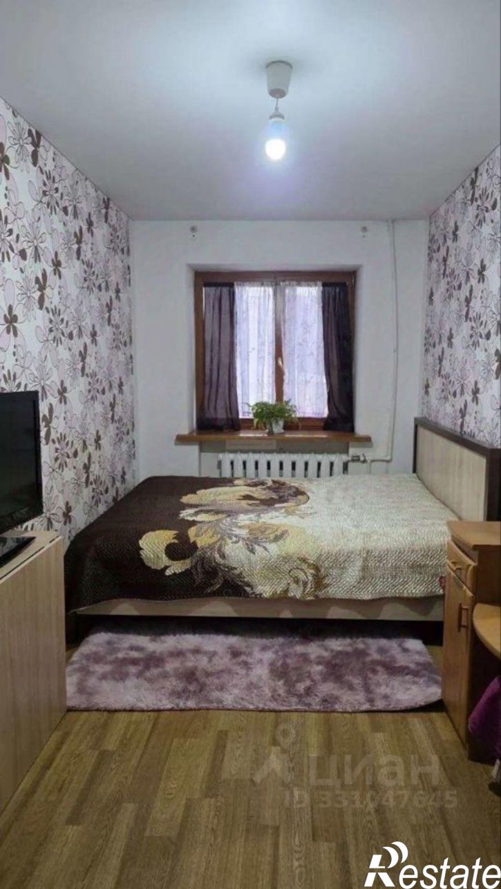 3-комн квартира Народный б-р, 81,  д. 81