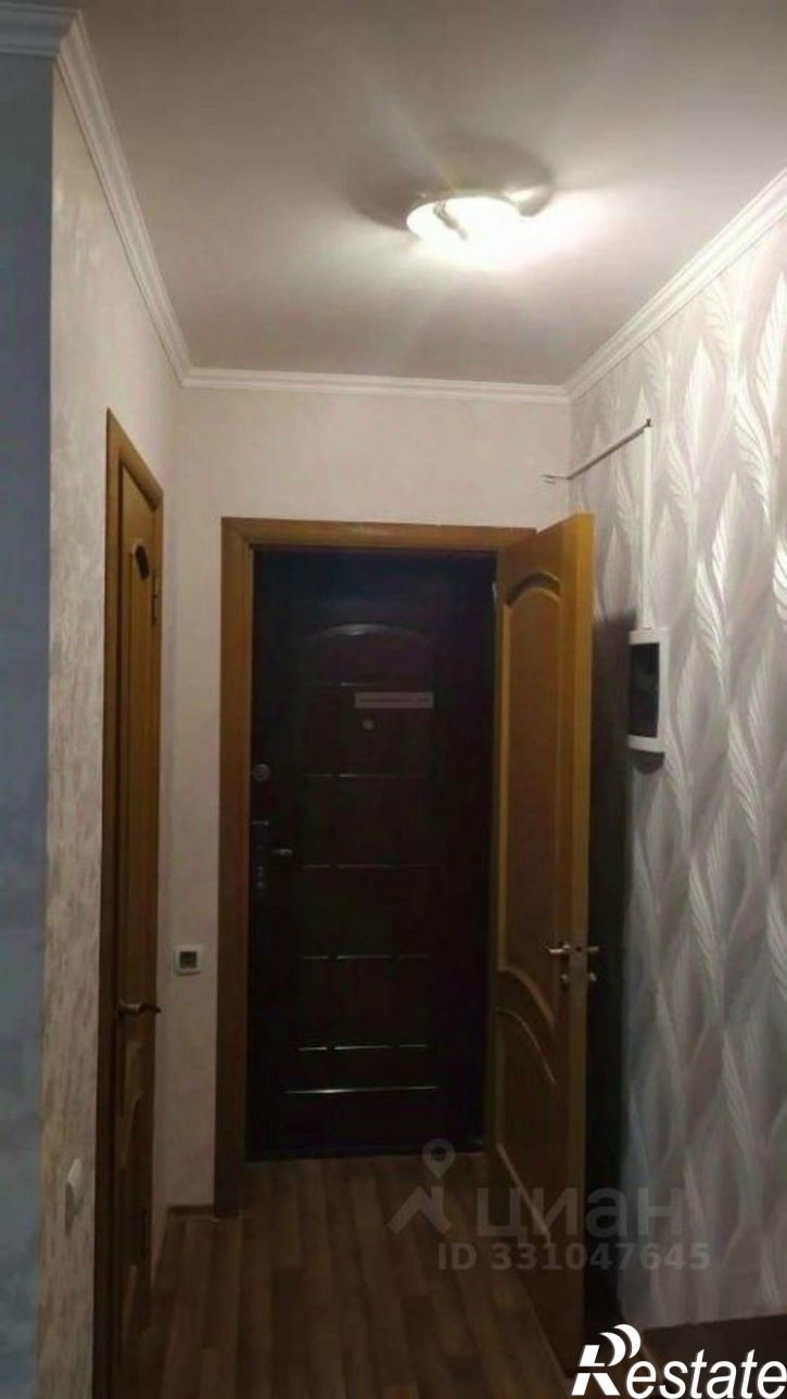 3-комн квартира Народный б-р, 81,  д. 81