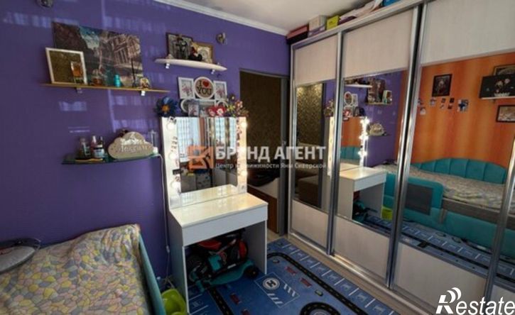 2-комн квартира ул Есенина, 8а,  д. 8а
