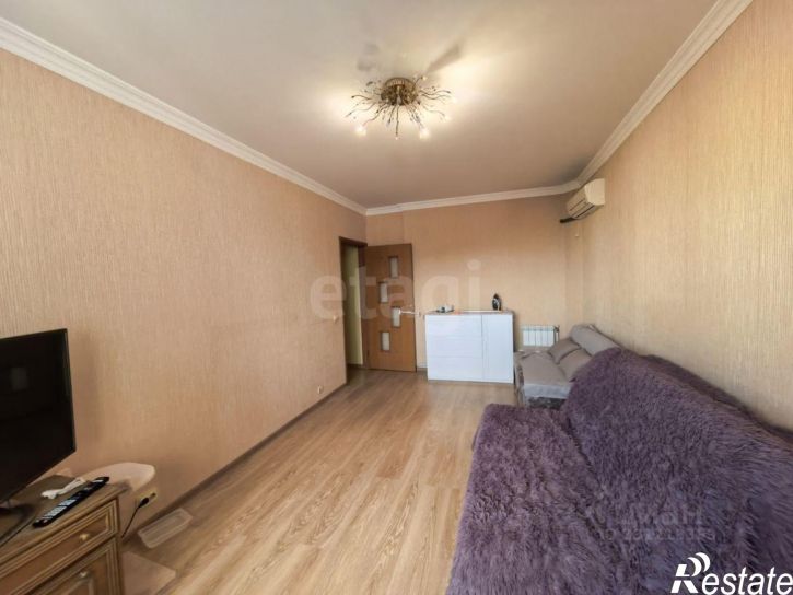 3-комн квартира улица Есенина, 40,  д. 40