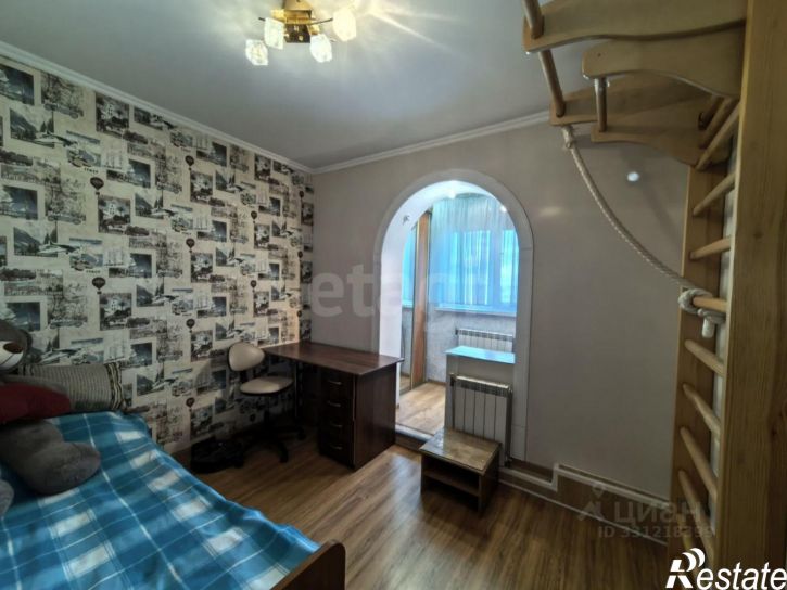 3-комн квартира улица Есенина, 40,  д. 40