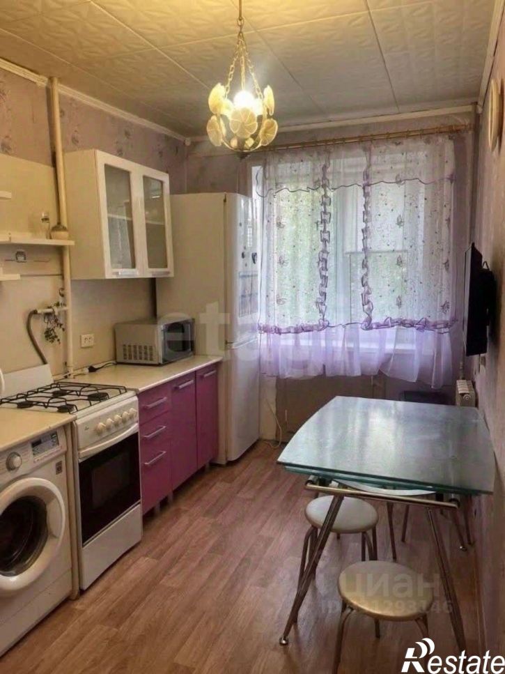 2-комн квартира ул Костюкова, 12,  д. 12