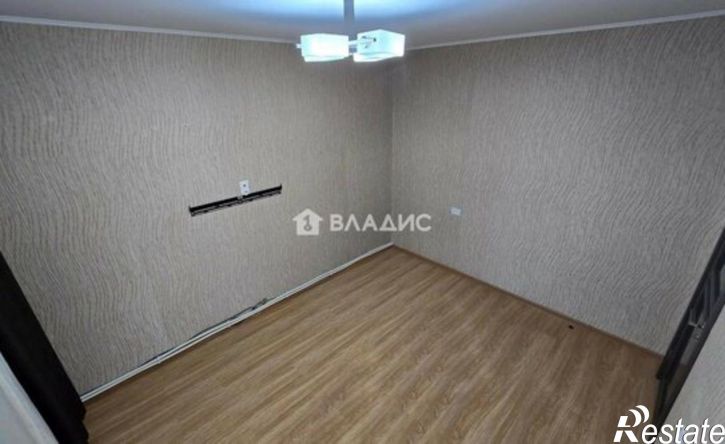 3-комн квартира улица Есенина, 54,  д. 54