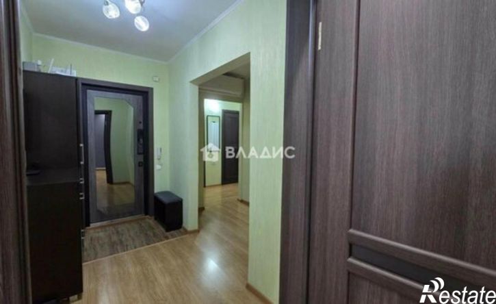 3-комн квартира улица Есенина, 54,  д. 54