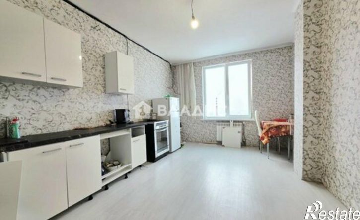 2-комн квартира ул Костюкова, 13а,  д. 13а