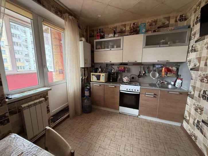 2-комн квартира Есенина улица, 48