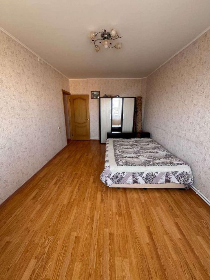 3-комн квартира Юности бульвар, 45