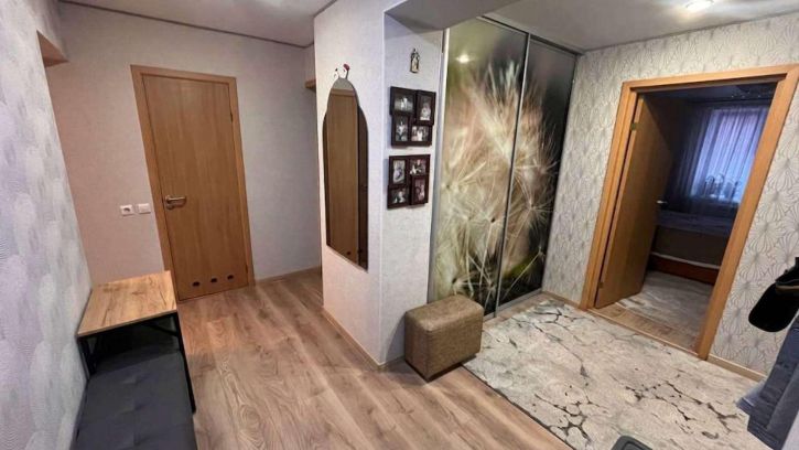 4-комн квартира Каштановая улица, 2