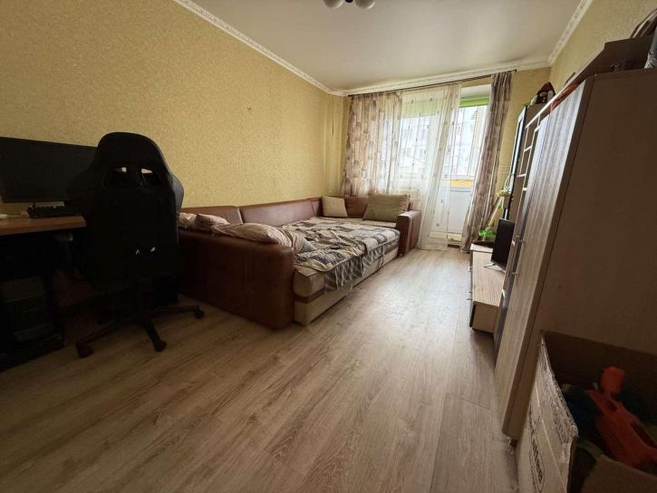 2-комн квартира Есенина улица, 48