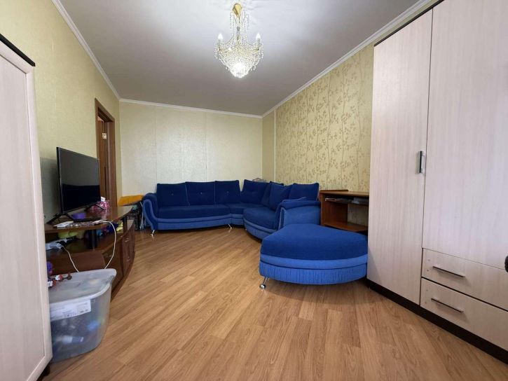 2-комн квартира Есенина улица, 48