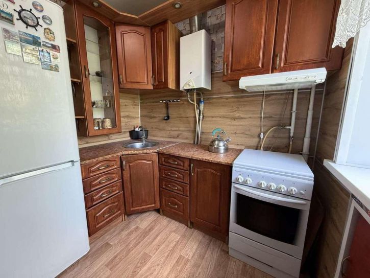 2-комн квартира Богдана Хмельницкого проспект, 98