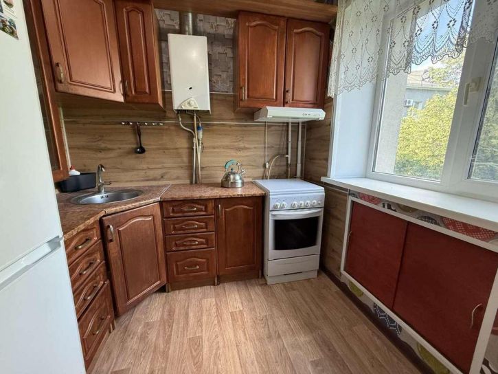 2-комн квартира Богдана Хмельницкого проспект, 98