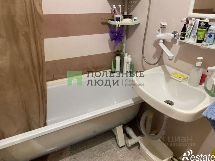 Комната б-р Юности, 35в,  д. 35в