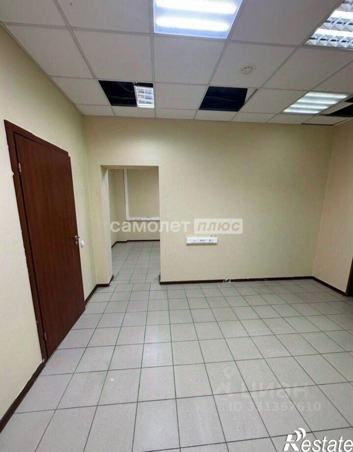 Торговое помещение ул Губкина, 25а,  д. 25а