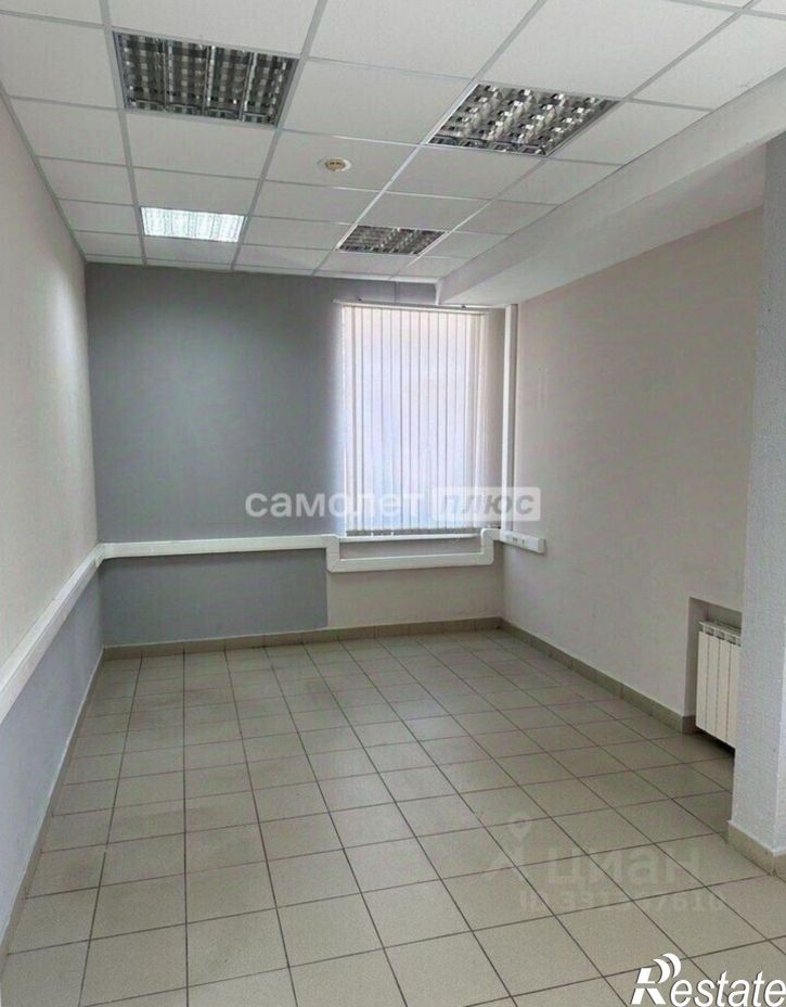 Торговое помещение ул Губкина, 25а,  д. 25а